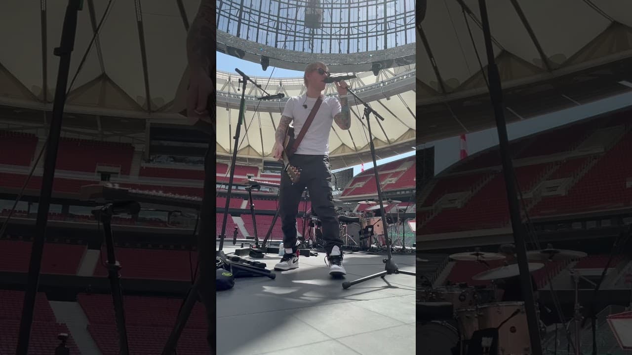 Rehearsing Sapphire with the loop pedal for its debut loop performance tonight. Kinda nervous x