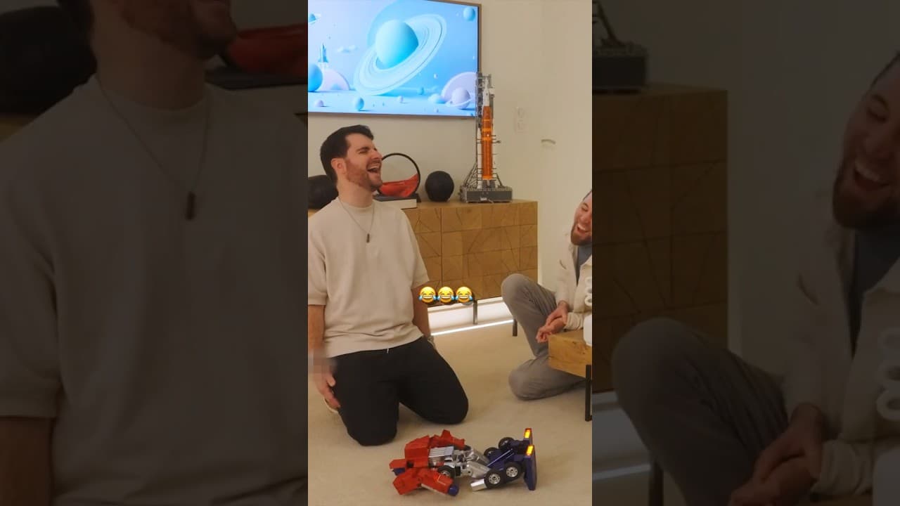 Optimus prime : transform !