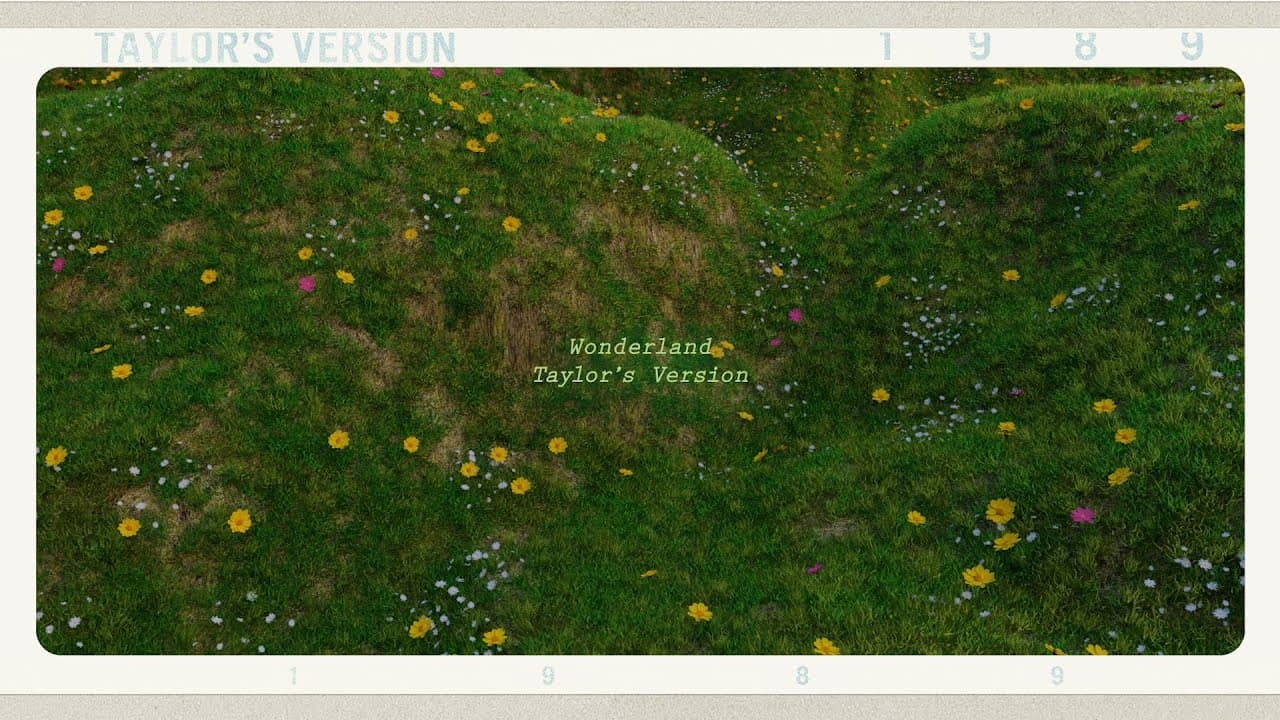 Taylor Swift - Wonderland (Taylor's Version) (Lyric Video)