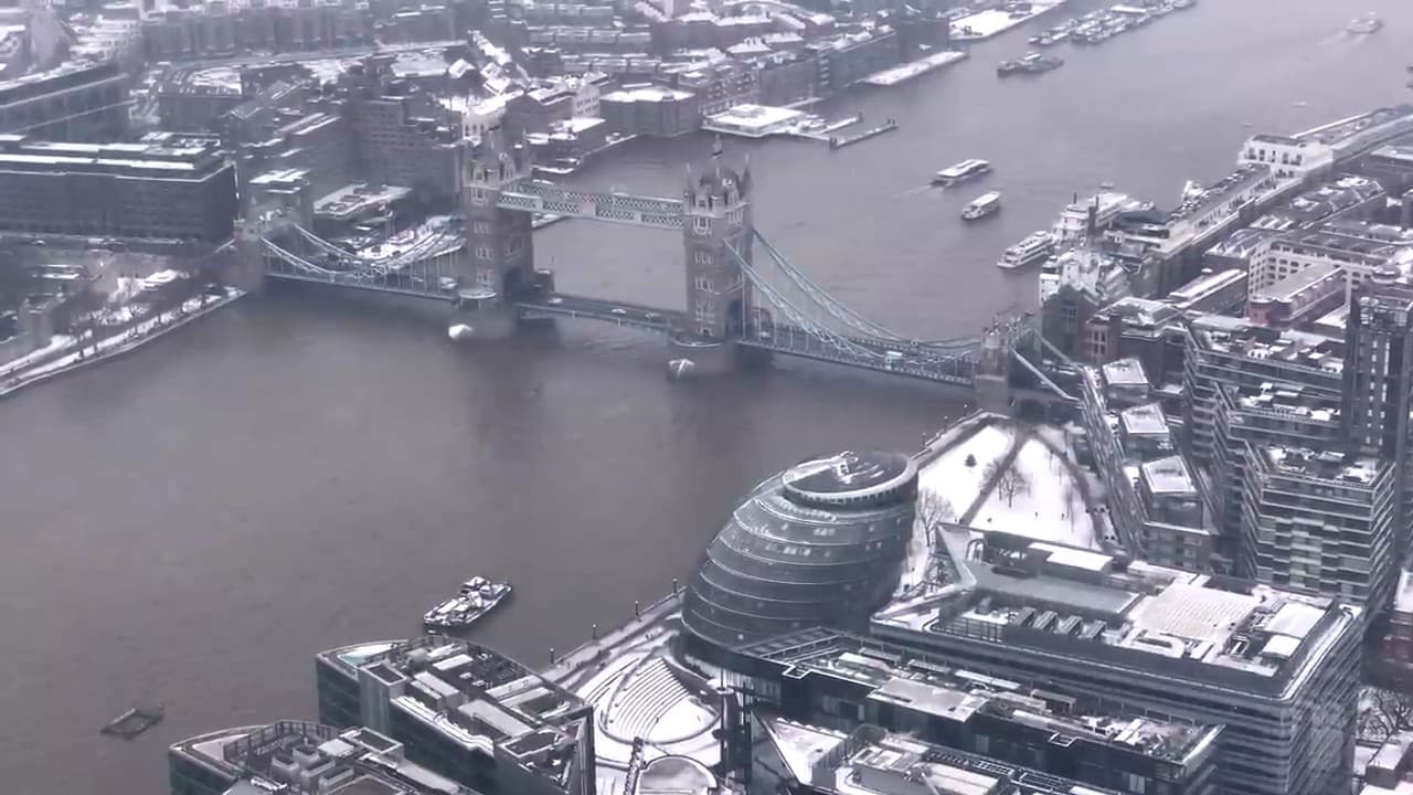 London Can't Handle Snow