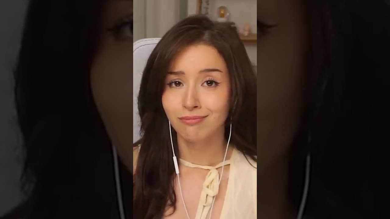 Pokimane Ignores Her Viewers 😅