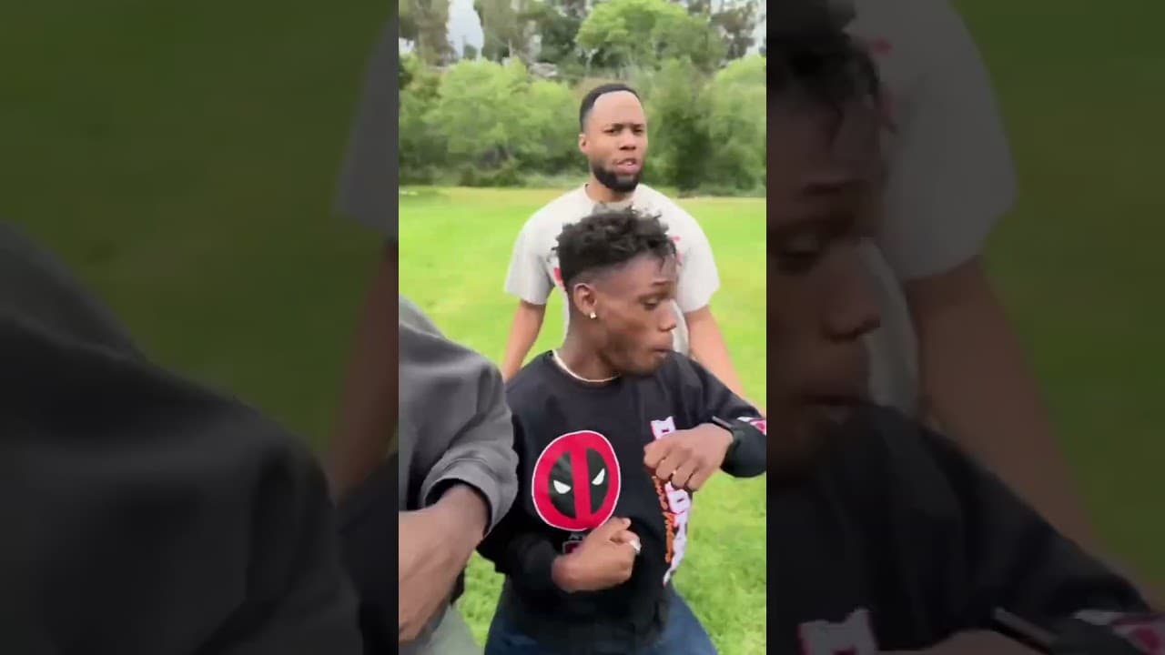 Y’all need to leave these gorillas alone man 🤣 #shorts #funny #rdcworld #gorilla