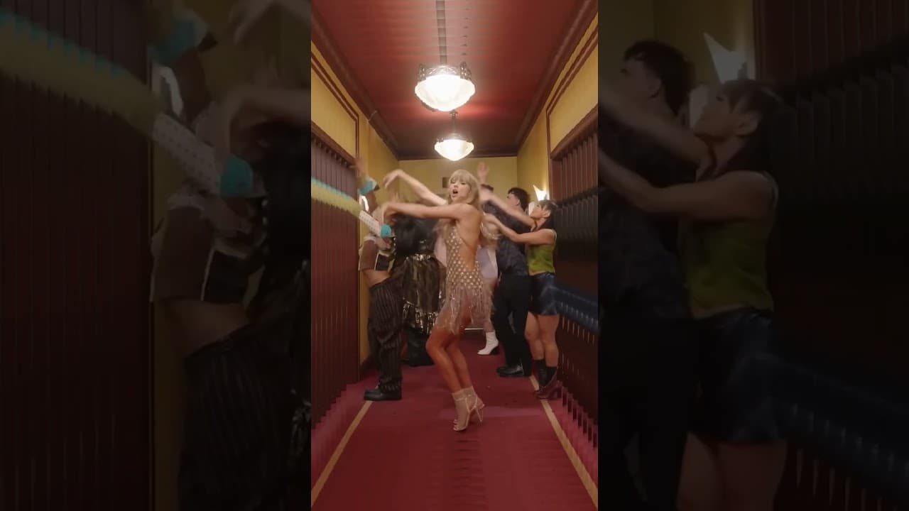 Pledge allegiance to your 👐 your 🏈 your viiiiiiiibes