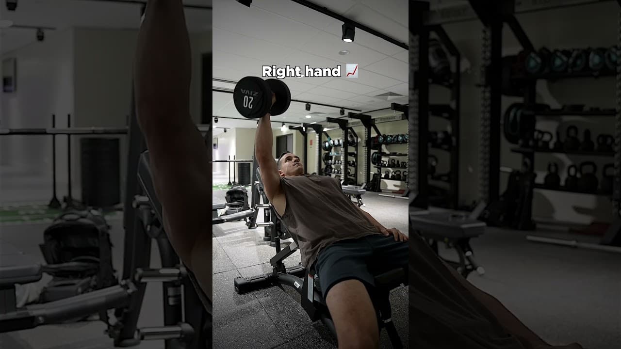 Right hand VS Left hand !! 😂😂