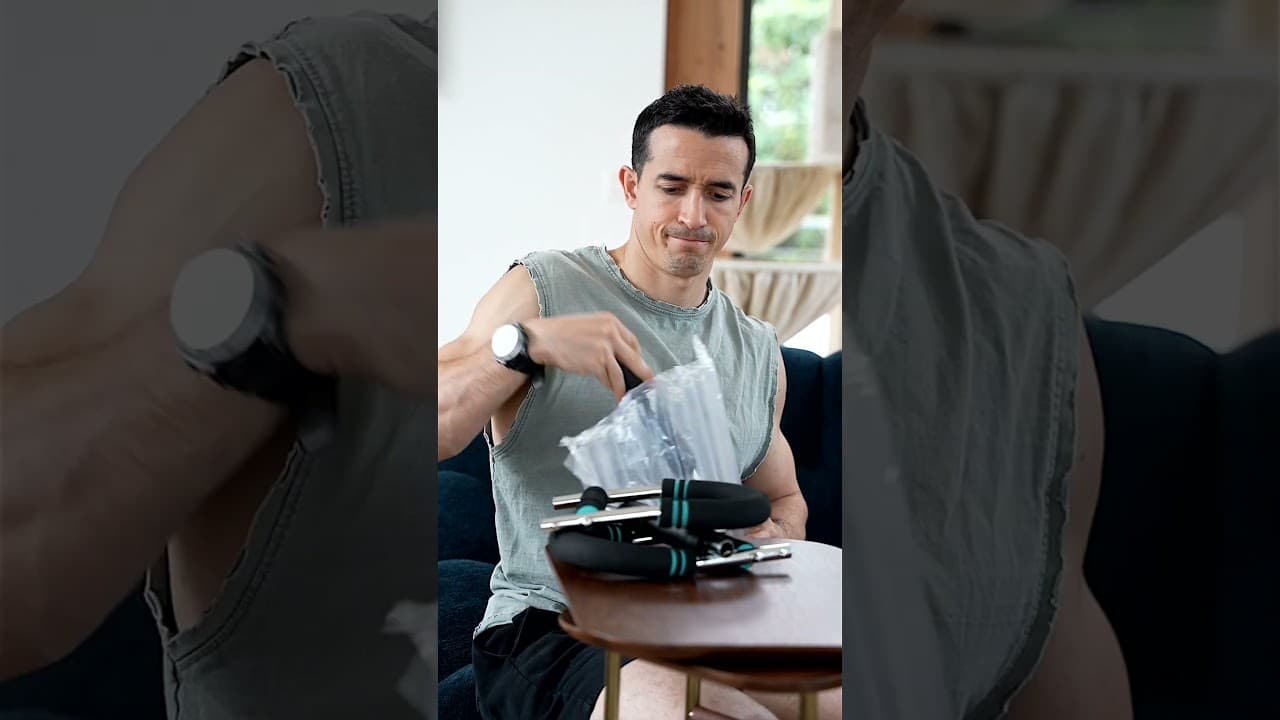 Never buy this arm trainer !! 😱