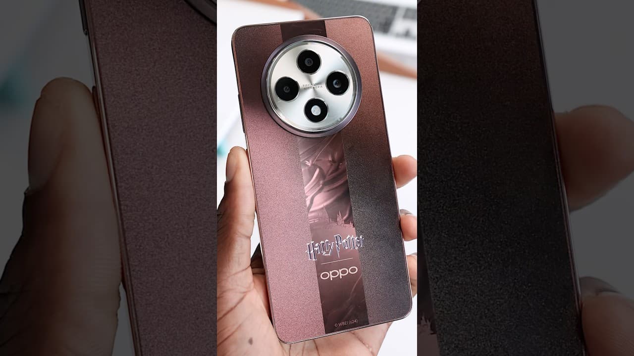 Only 1 Phone Comes With This