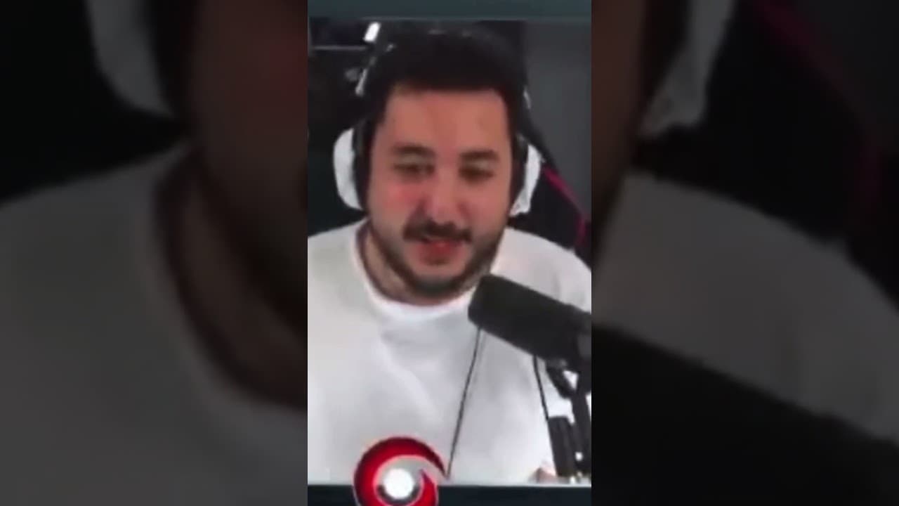 POURQUOI JE NE SUIS PLUS AUX SOIRÉES DE SQUEEZIE ? (drama)