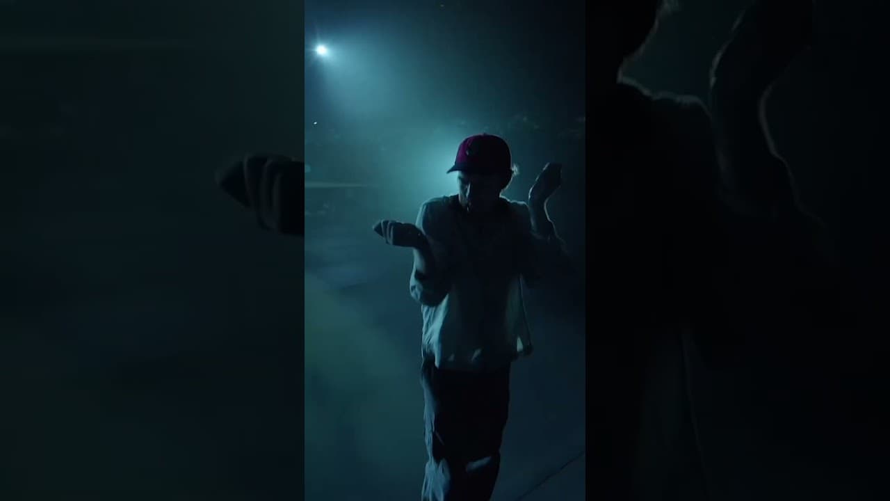 BIRDS OF A FEATHER (BILLIE BY FINNEAS) #birdsofafeather #shorts