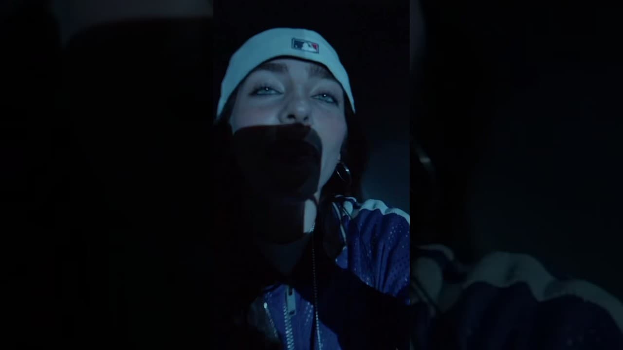 BIRDS OF A FEATHER (BILLIE BY FINNEAS) #birdsofafeather #shorts