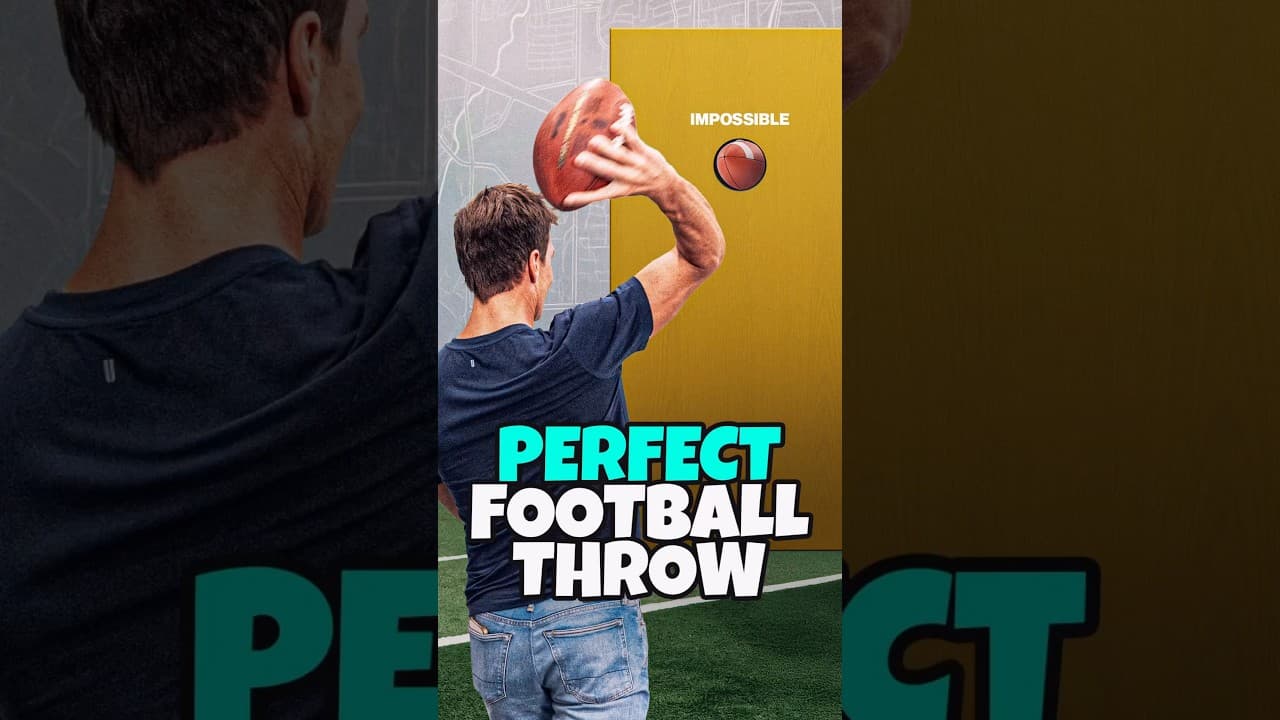 TOM BRADY THROWS THE PERFECT PASS 👀